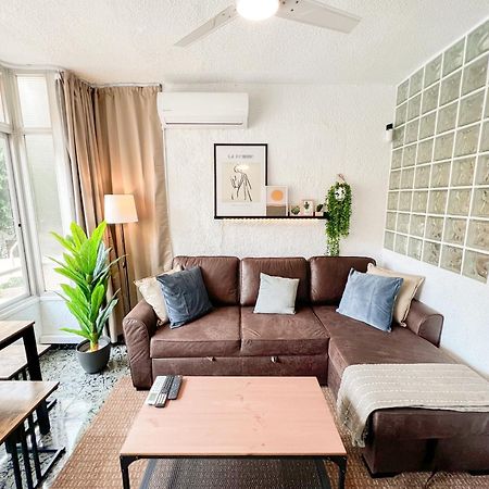 Апартаменты Cozy And Bright Flat With Pool Торремолинос Экстерьер фото